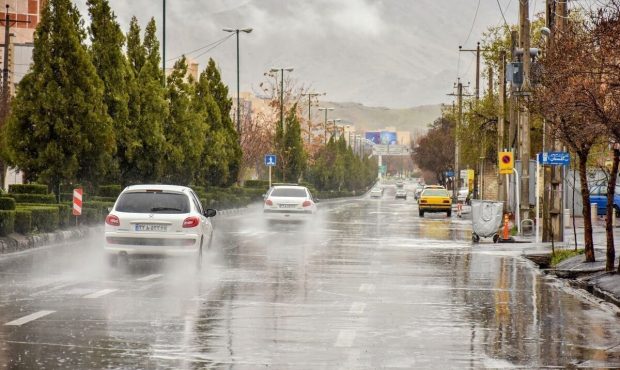 ورود سامانه بارشی جدید از روز یکشنبه/هشدار نارنجی هواشناسی برای ۱۶استان